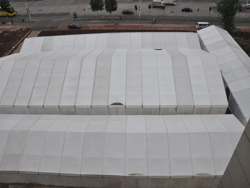gran carpa de exposición
