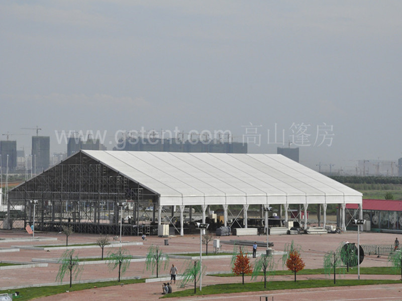 Comment déterminer les spécifications de la tente extérieure