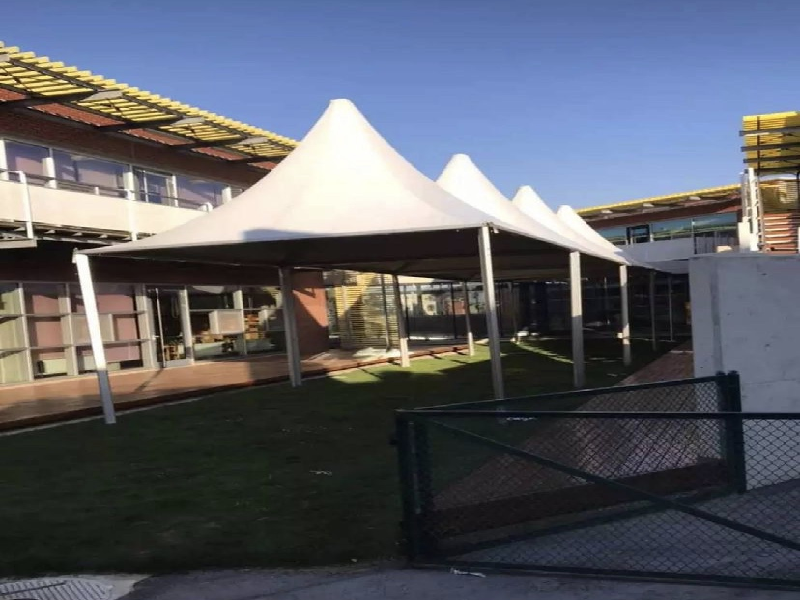 Палатки-пагоды в городах и деревнях