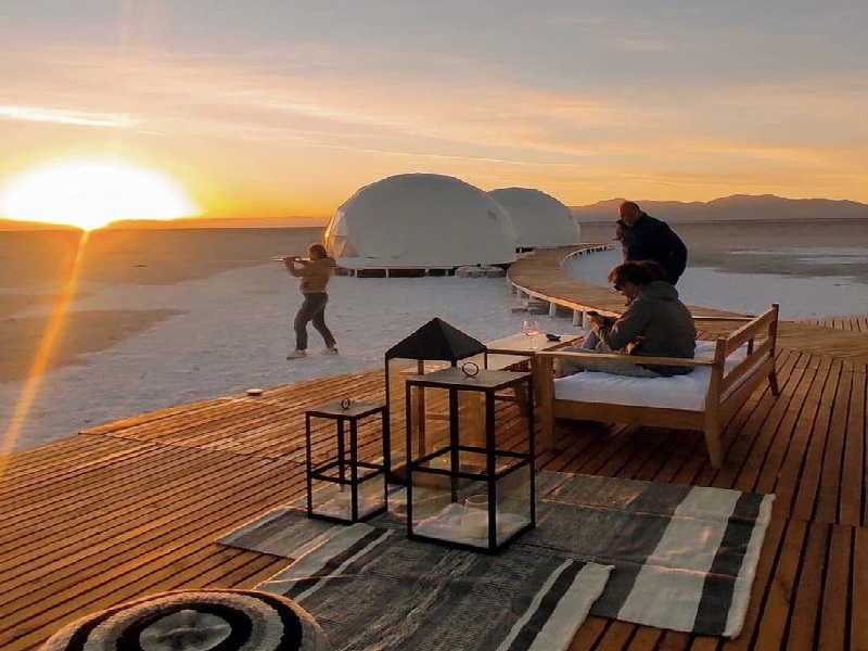 Tienda de campaña esférica para acampar