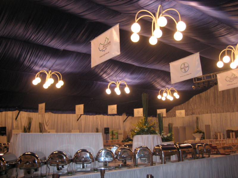 Carpa para banquetes al aire libre