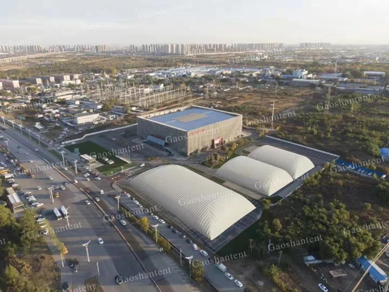 Гимназия с воздушным куполом - новое место для занятий спортом