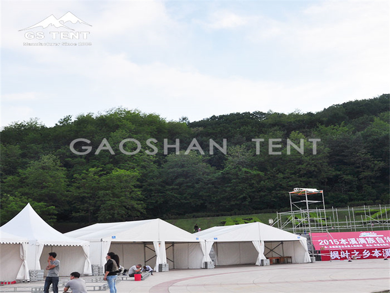 Многоместные выставочные палатки для мероприятий