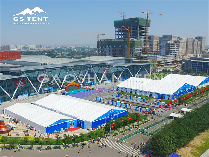 Палатка для больших книжных клубов