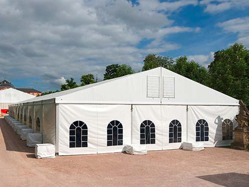 подержанная складская палатка