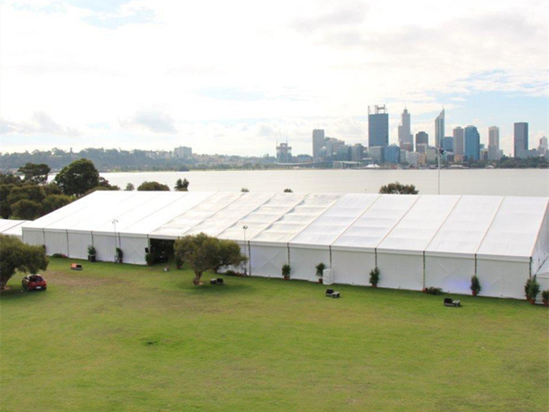 подержанная складская палатка