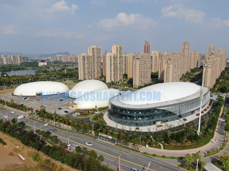 Air dome indoor ski areas