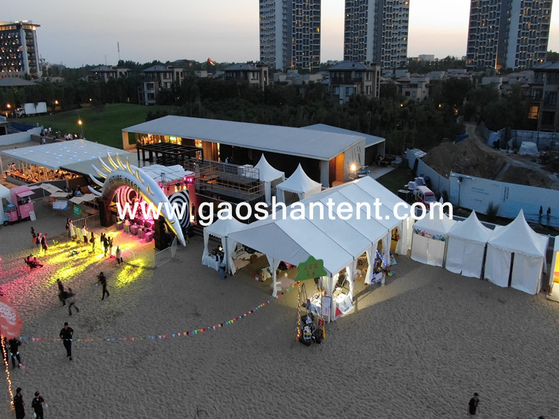 Что лучше выбрать для проведения мероприятий: купольную палатку или палатку типа «елочка»?