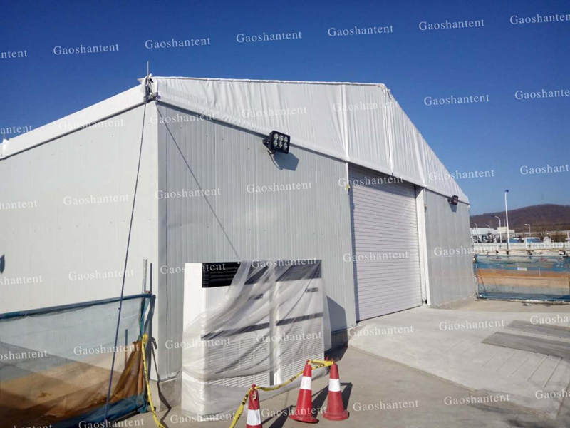 Не может быть отделен от складских помещений производственных предприятий, также не может быть отделен от складской палатки