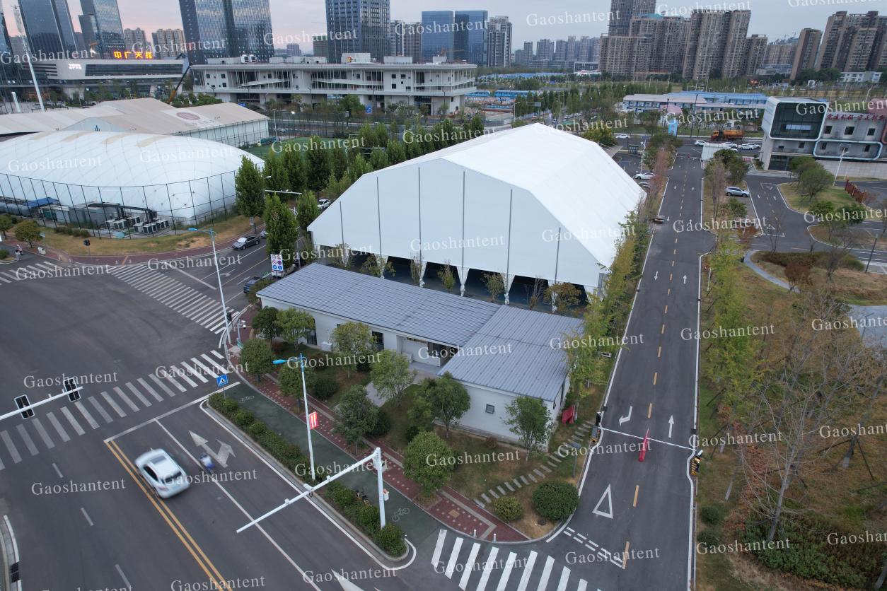 Les tentes GAOSHAN présentent des installations sportives innovantes lors des 14e Jeux provinciaux du Hunan