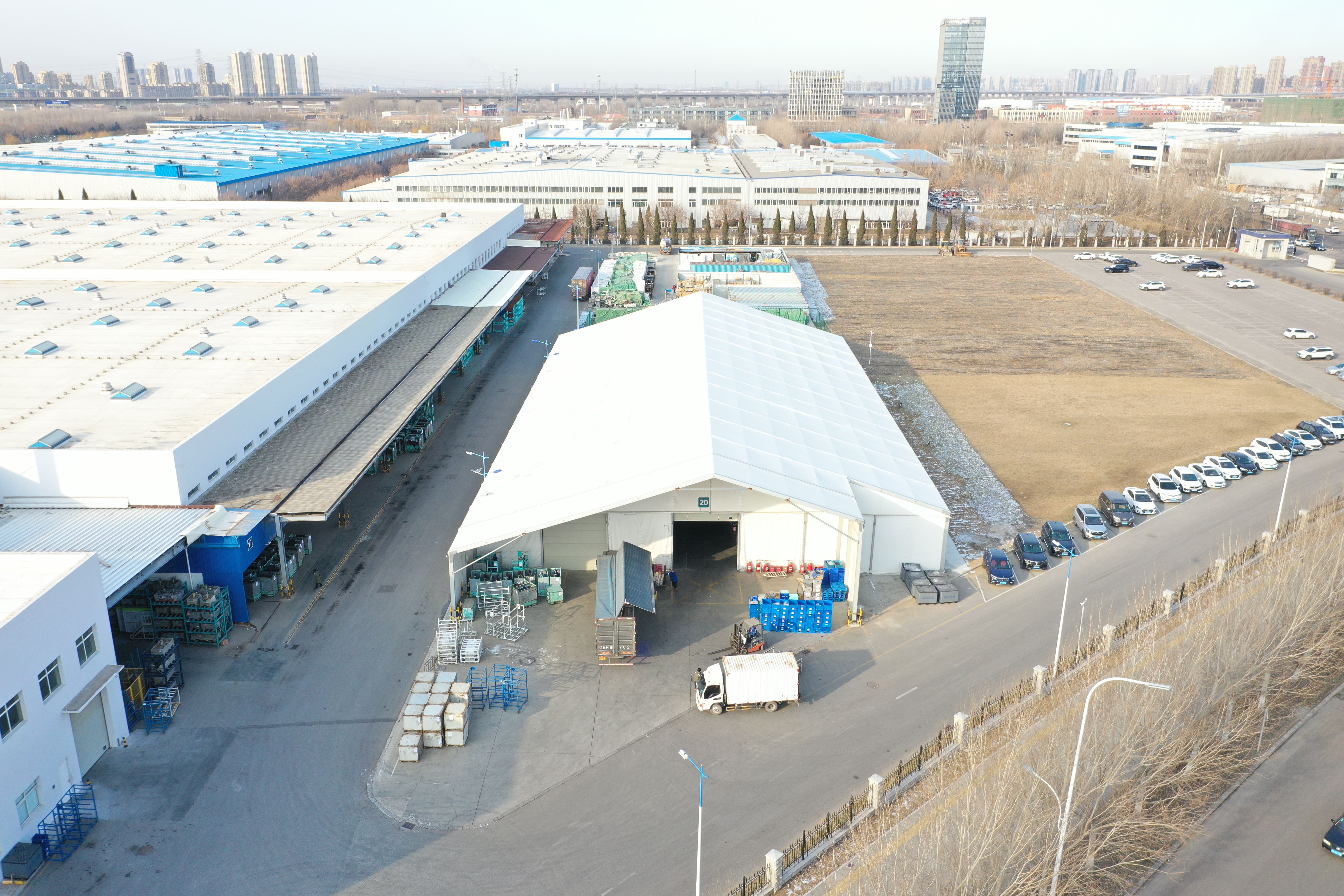 Inovação prática do Parque Industrial de Shenyang: tendas de armazenamento duráveis