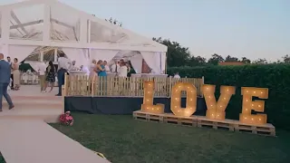 Descubra Elegance Unleashed: a barraca de casamento sofisticada da GAOSHAN com espaço livre!