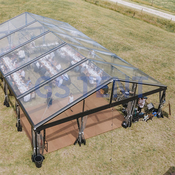Революция свадебных площадок с помощью прозрачных конструкций Охватывать