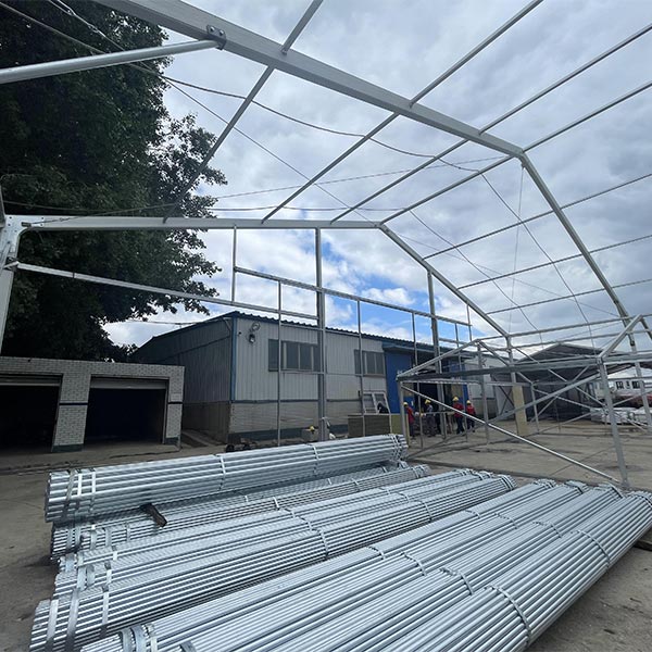 Découvrir la résistance des tentes à cadre en aluminium GS