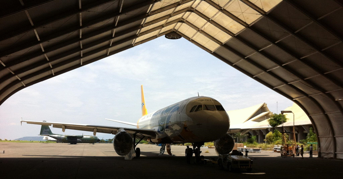 aircraft hangar tent