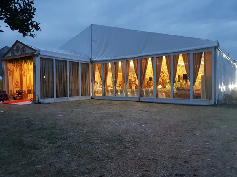 luxury wedding tent