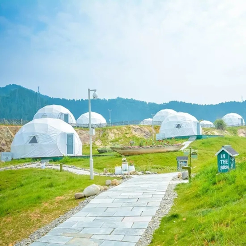 Una nueva era de viajes ecológicos de lujo con domos geodésicos, domos glamping, tiendas de campaña domo de lujo y casas domo ecológicas.
