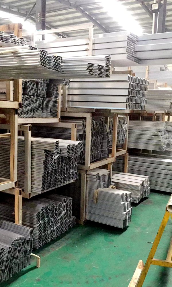 How do we produce high quality aluminum roller shutter doors