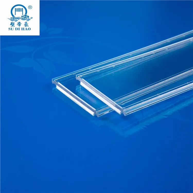 Straight polycarbonate door slats with aluminum alloy tube