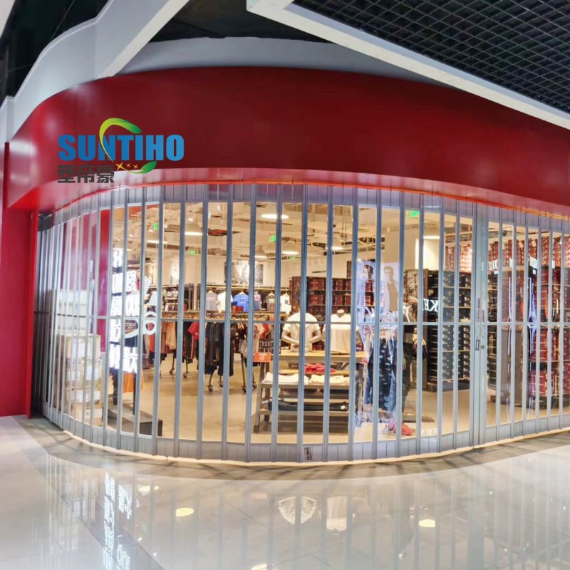 Unique technology in China aluminum alloyed pc crystal folding door for commercial