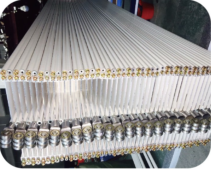 Aluminum frame PC clear polycarbonate folding door factory for supermarket and warehouse