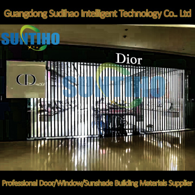 Reino Unido：Porta da garagem Hampton Magna