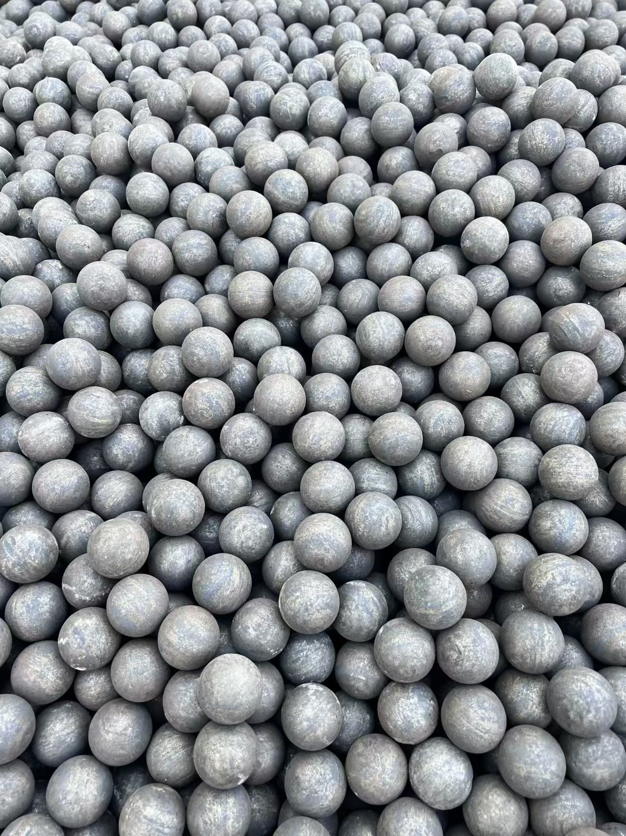 "Double breakthrough in hardness and toughness", lifespan increased