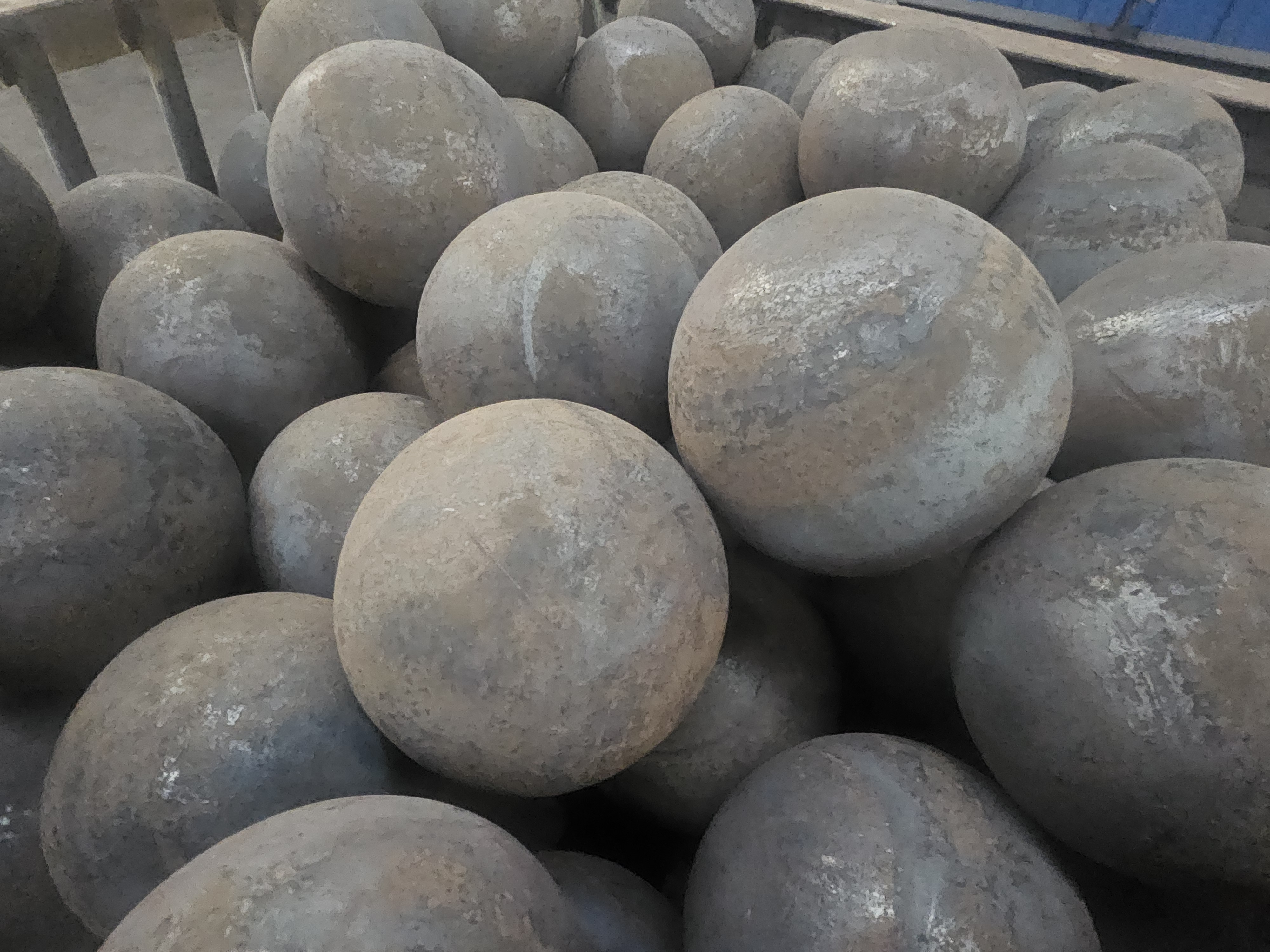 High Hardness Low Breakage Forged Steel Balls for Mining & Cement Ball Mill