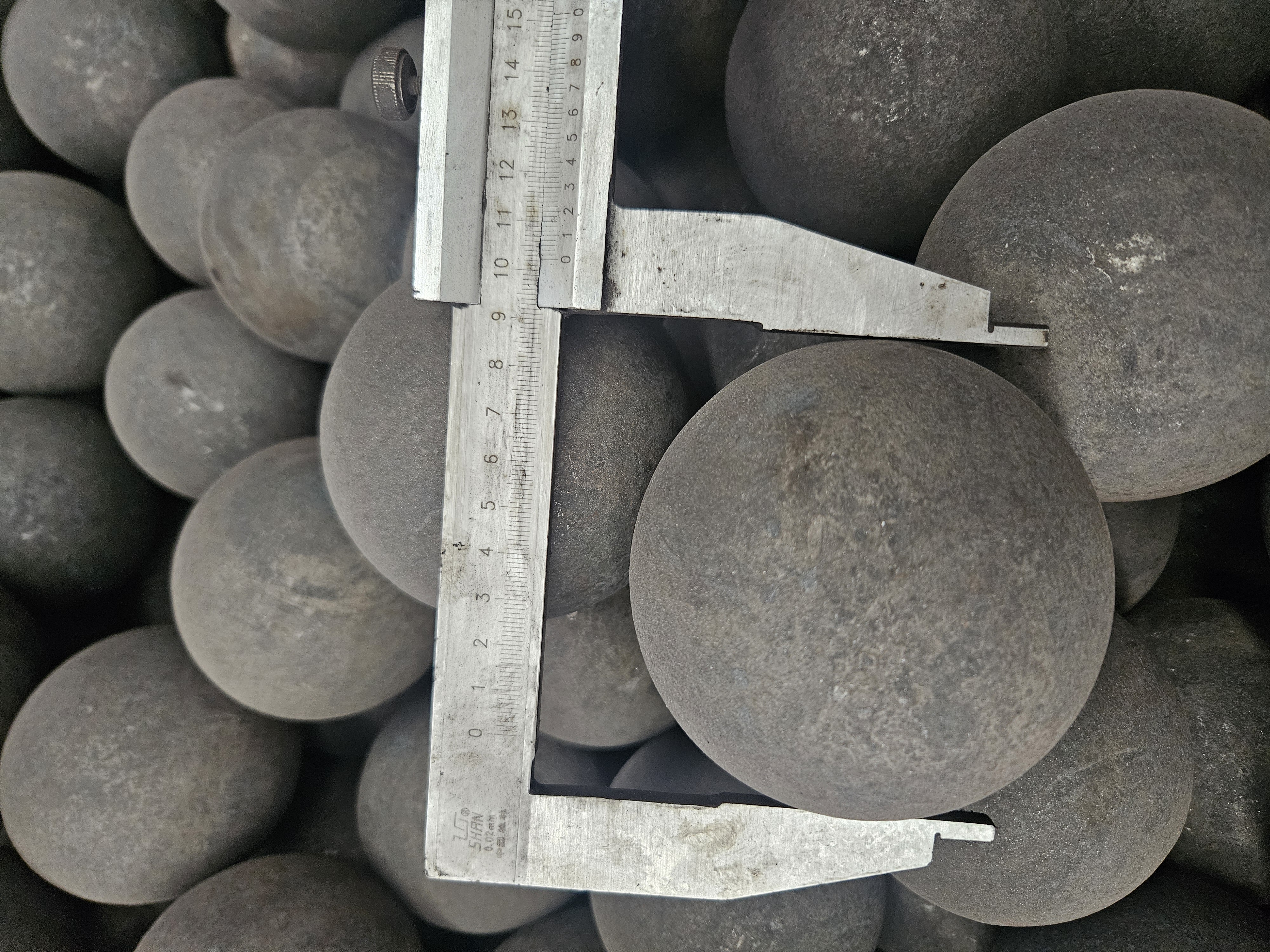 High Hardness Low Breakage Forged Steel Balls for Mining & Cement Ball Mill