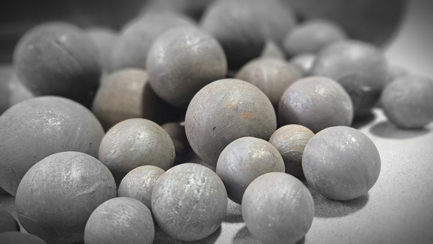 B2 Grinding Balls