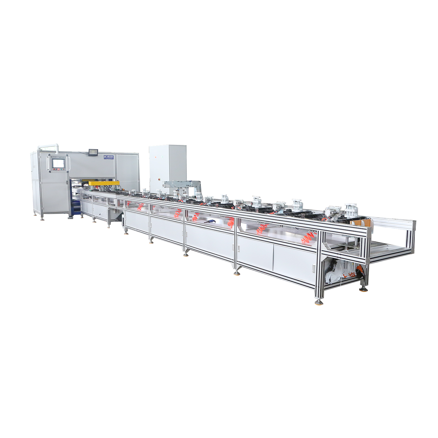 Automatic busway fabrication machine for assembly of sandwich busduct system
