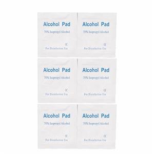 Almofadas descartáveis médicas do álcool