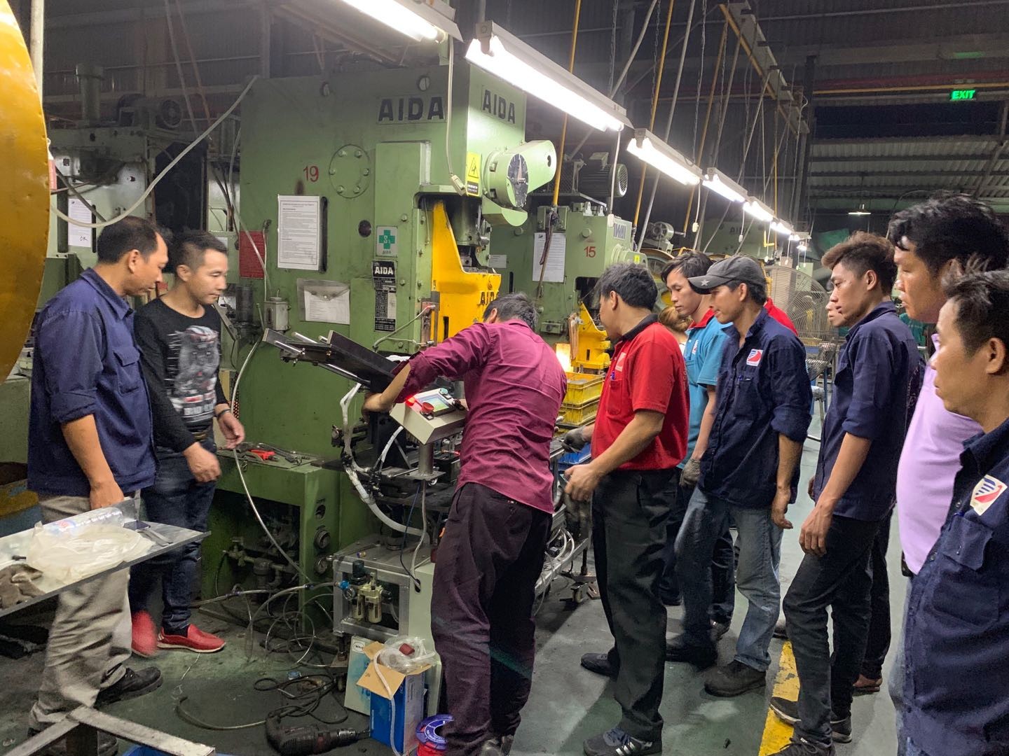 Engineer installation and training in Vietnam