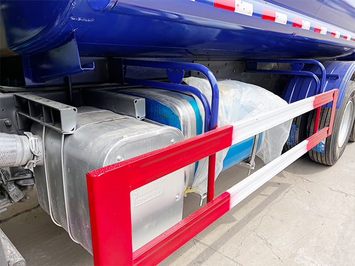 Sinotruk Water Tanker Truck