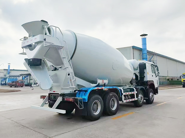 Sinotruk Howo Cement Mixer Truck