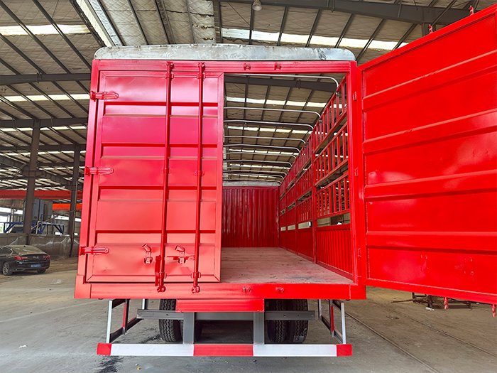 Howo 8x4 cargo truck