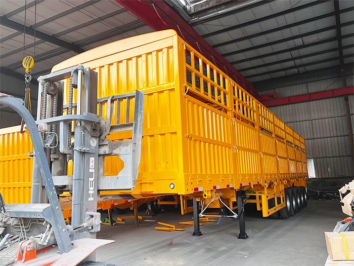 Fence Semi-Trailer