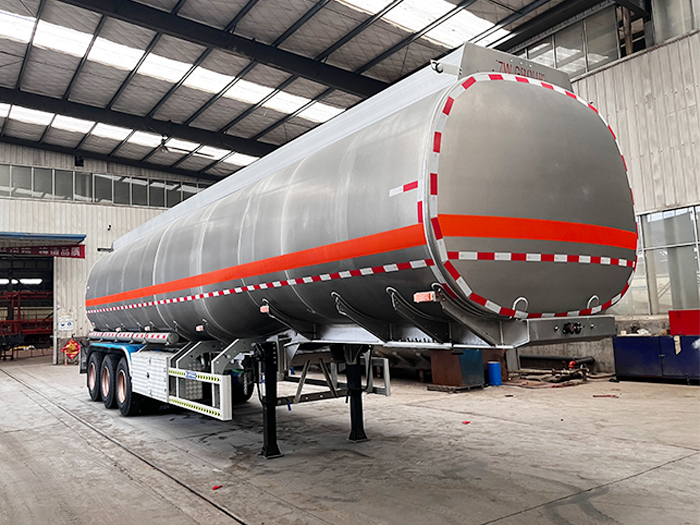 Oil tanker semi trailer Nigeria