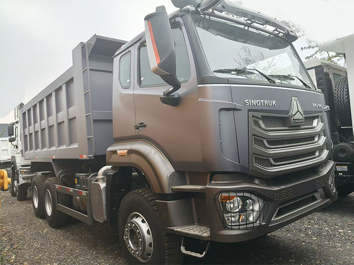 HOWO 371HP dump truck at best price