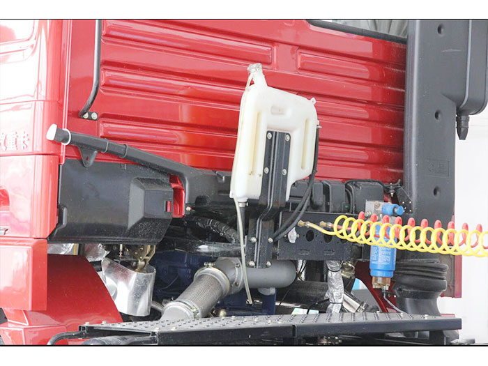 Shacman 6x4 tractor head Ghana