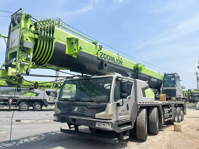 Used Zoomlion Telescopic Boom Crane 30 Ton
