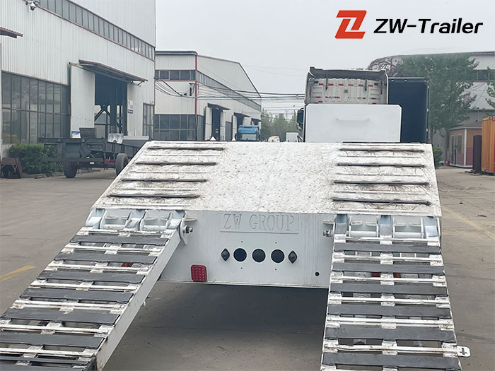 Heavy duty 3 axle flatbed trailer price
