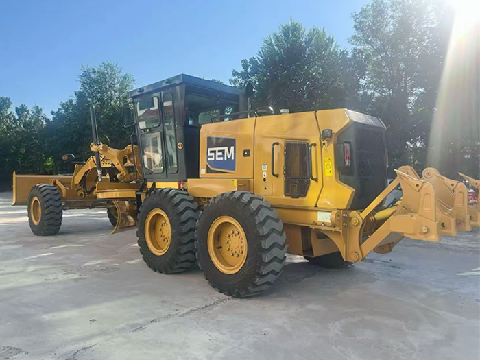 Brand New SEM 920F Motor Grader