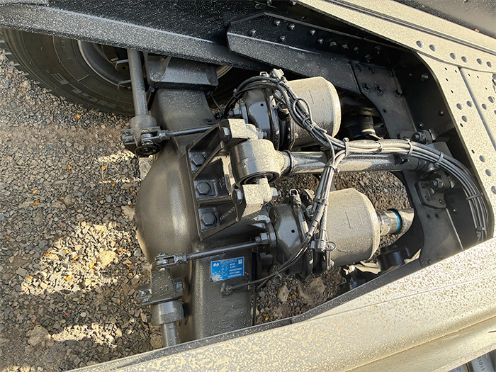 Shacman X3000 385HP 6×4 chassis for dump truck Shacman X3000 385HP 6×4 chassis for dump truck