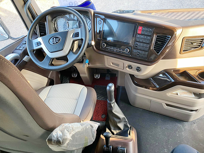 FAW JH6 Fuel-saving CNG 6×4 trailer head for Nigerian roads