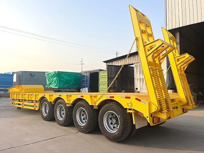 construction machinery transport trailer