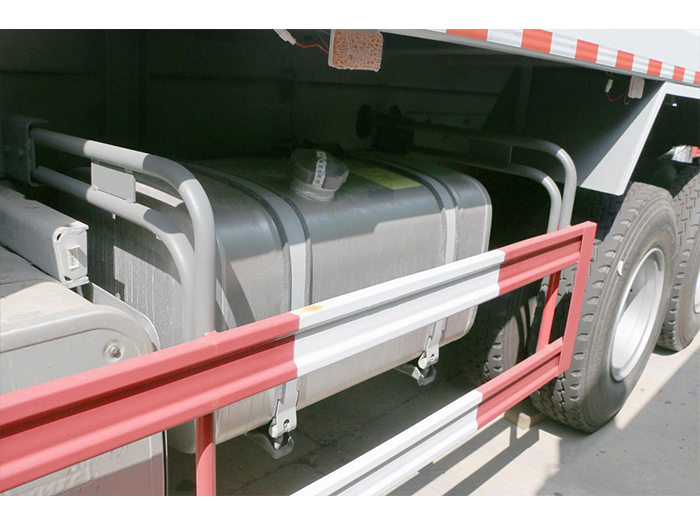 HOWO NX 375HP 6×4 dump truck for sale