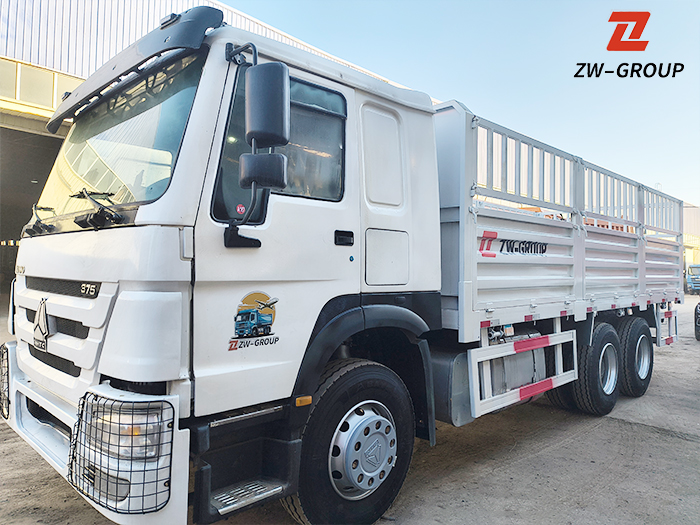 Used Howo 375HP 6×4 Cargo Truck