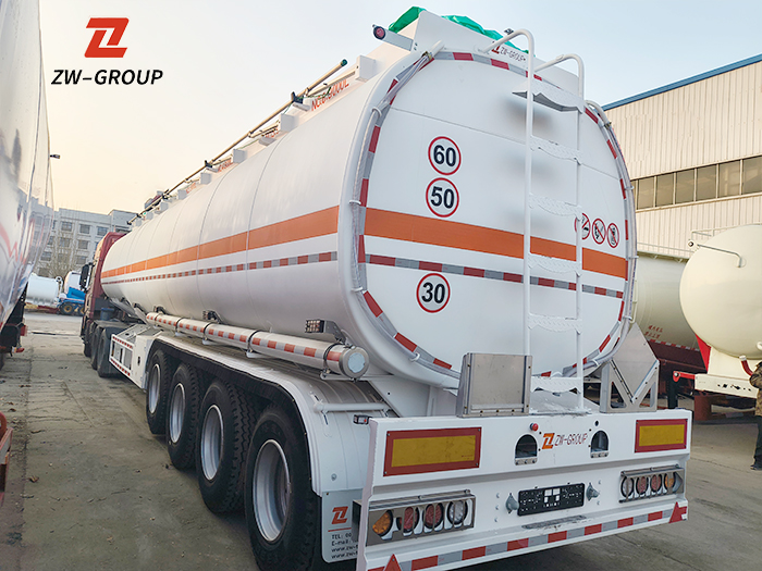 54000L Carbon Steel Fuel Tanker Semi Trailer