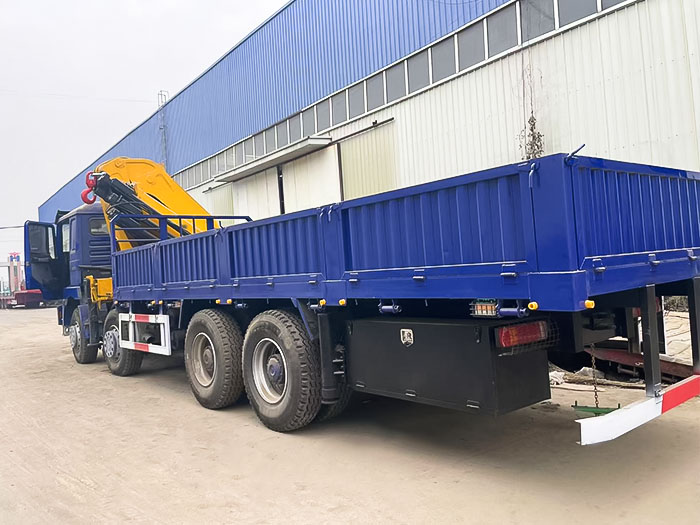 Shacman F3000 crane price in Tanzania